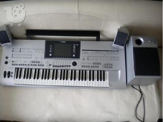 Yamaha Tyros, Motif XF8, Roland Fantom G8, Korg Pa3X